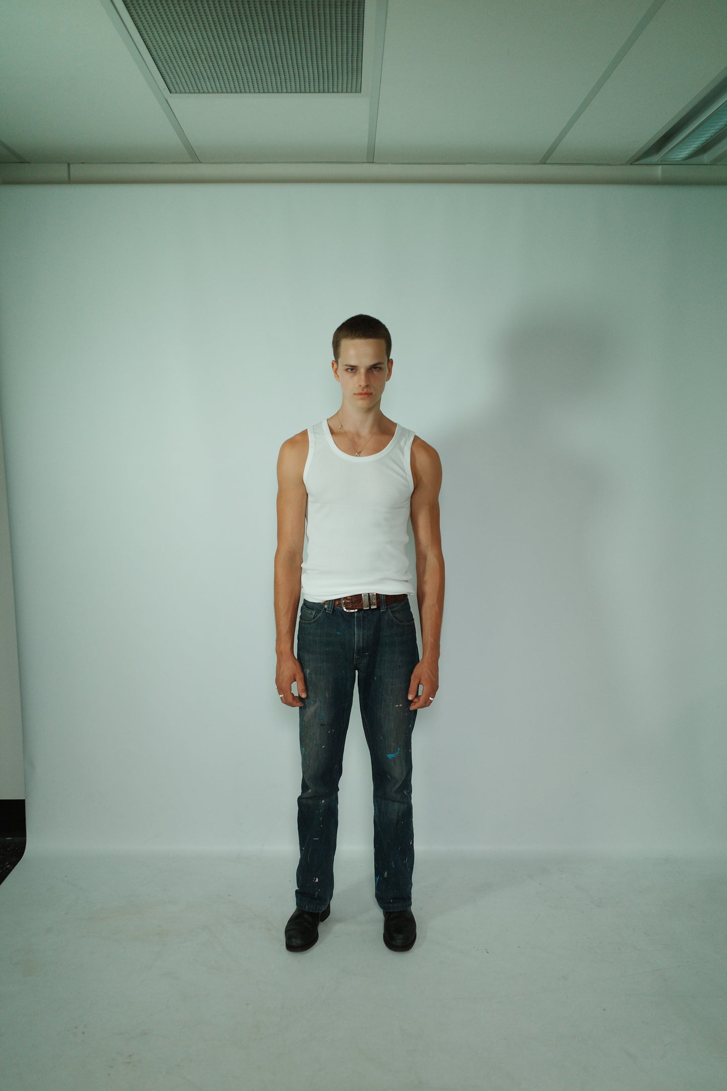 HELIOS SIGNATURE SINGLET - WHITE