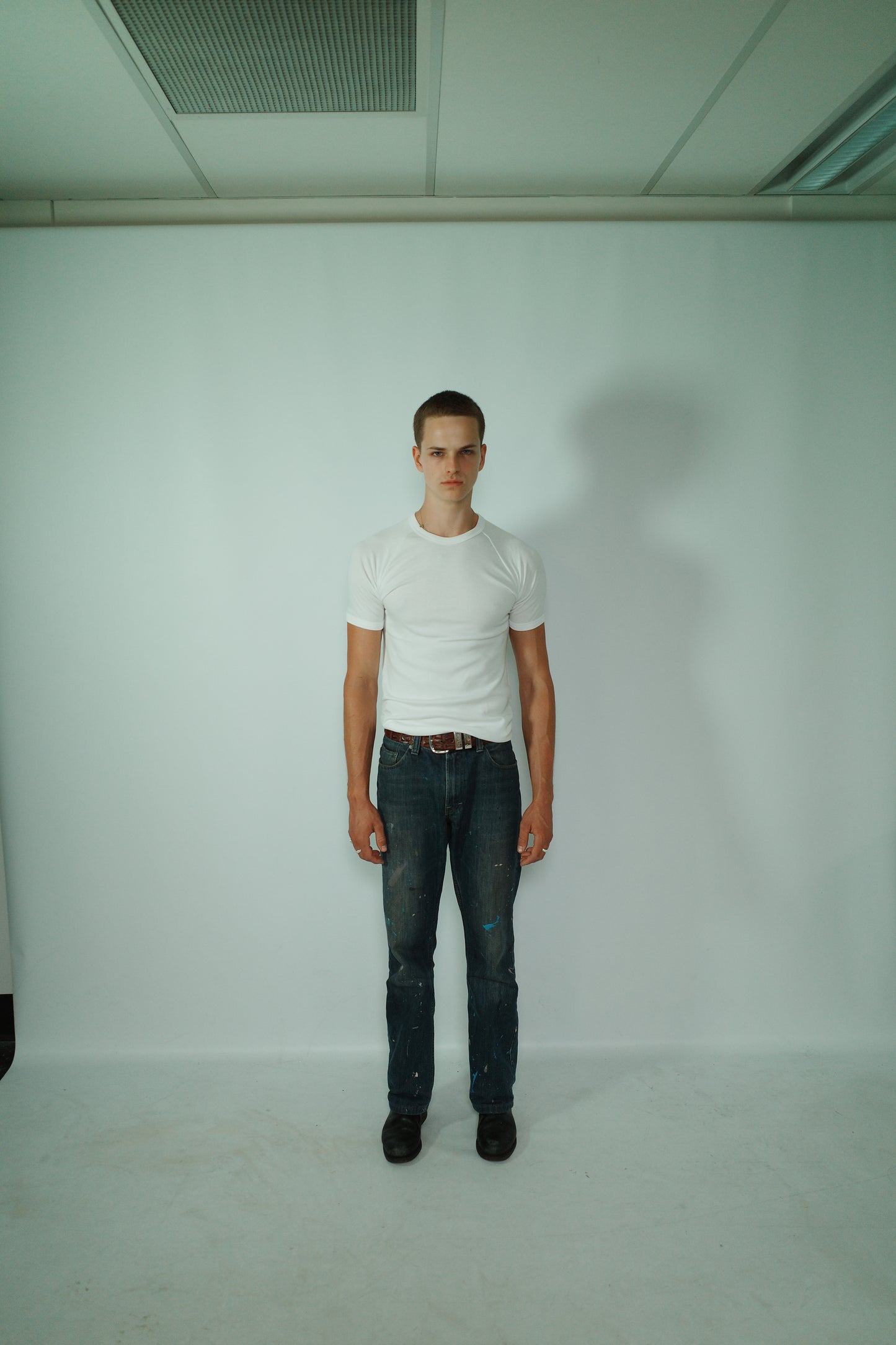 HELIOS CLASSIC T-SHIRT - WHITE